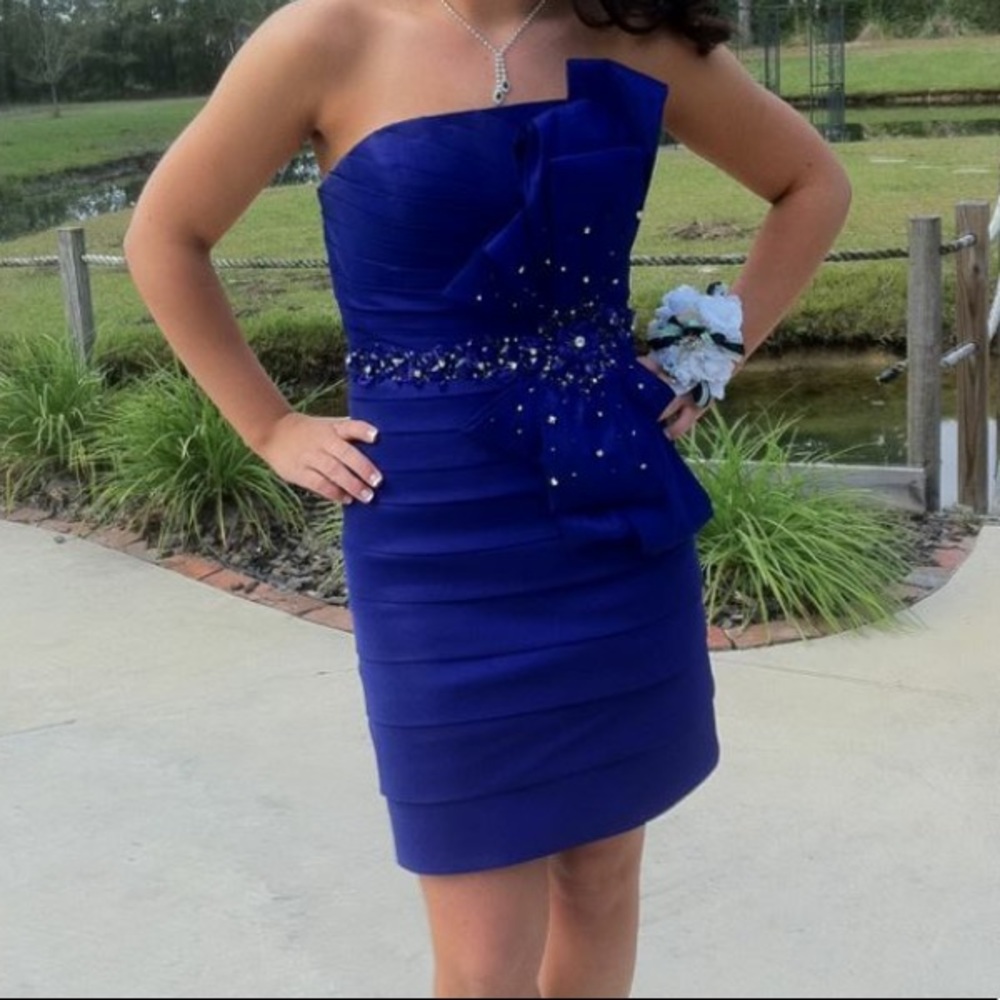 Purple Tony Bowls cocktail dress!